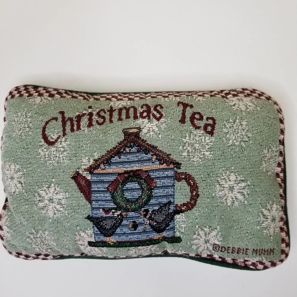 Debbie Mumm‎ Christmas Tea Tapestry Rectangular Throw Pillow 12